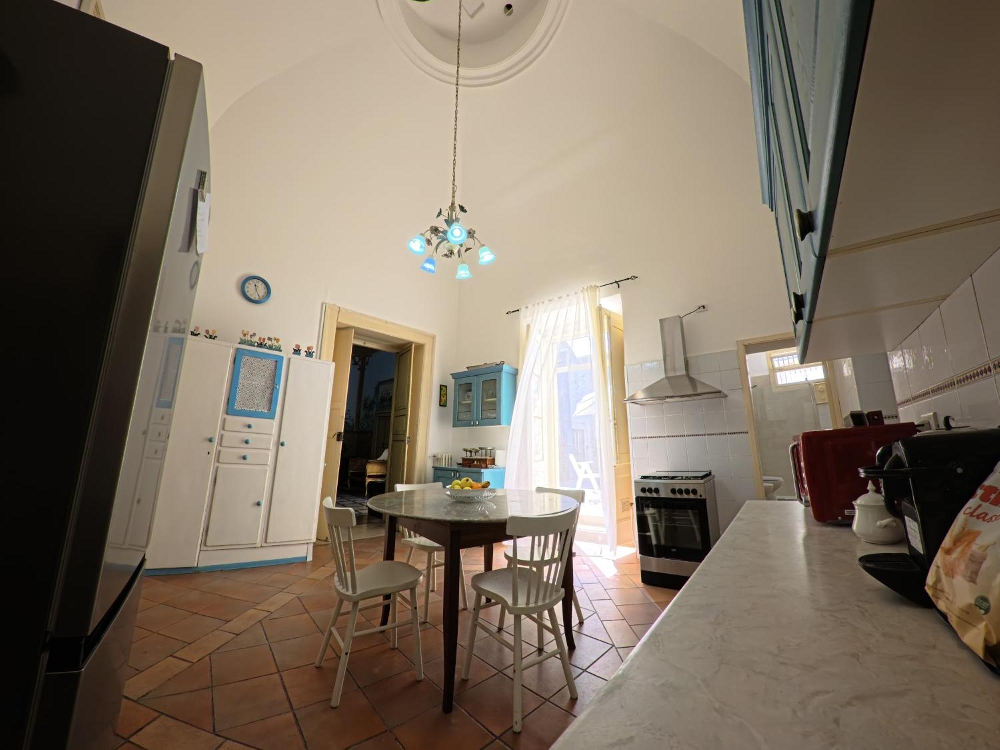 Palazzo Framarino Dei Malatesta - Noble Floor - XIV Century Джовинаццо Экстерьер фото